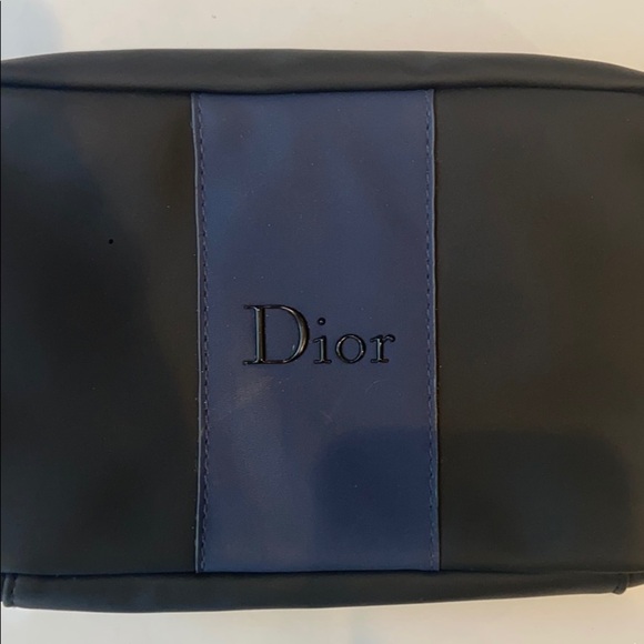 Christian Dior Makeup Case - Picture 6 of 16